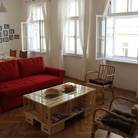 95M²-Apartment Tunnel Wina Bagian luar foto